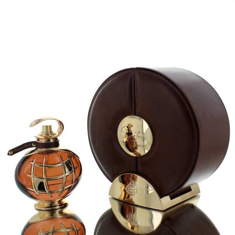 SIGNATURE BROWN by FRAGRANCE WORLD